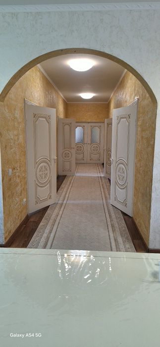 Үй сатылады үлкен жаңа