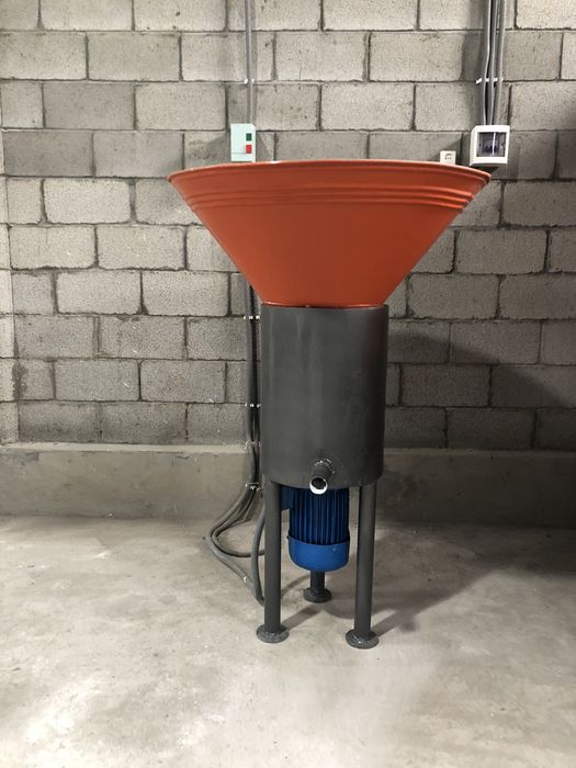 Шпатлевка, шпаклевка, ротбанд ишлаб чикариш ускунаси сотилади. СРОЧНО!