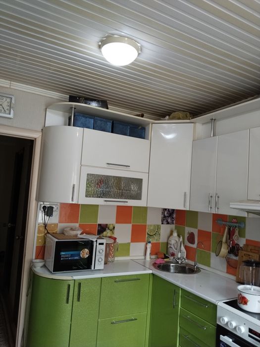 Продам 4 х ком квартиру 6-86