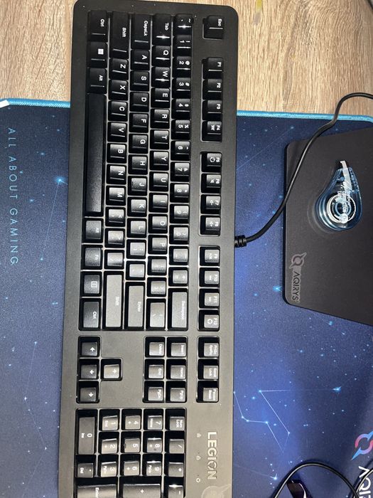Kit Mouse & Tastatura & Mouse Pad Gaming Lenovo