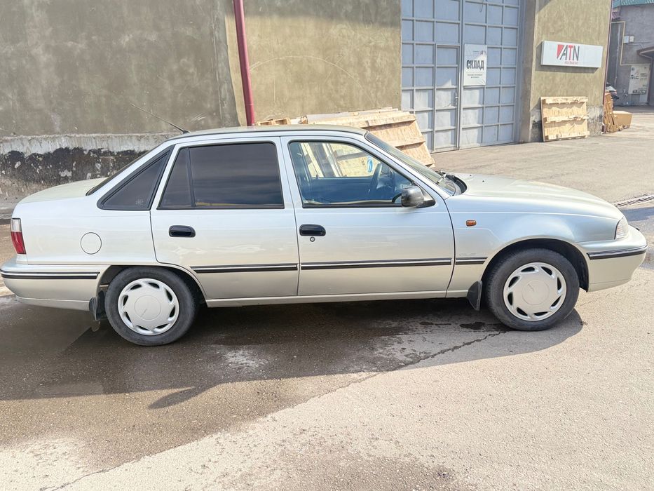 Нексия 1 /Nexia 1 продам машину.