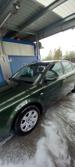 Vand Audi A4 2.0 Benzina