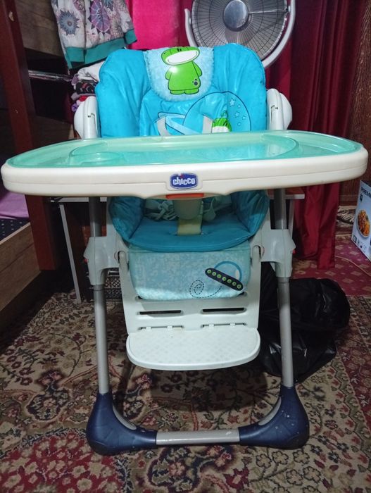 Стульчик для кормления.