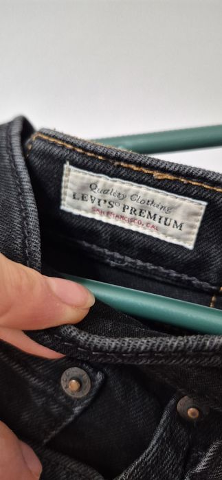 Blugi Levi's, marimea S (36)