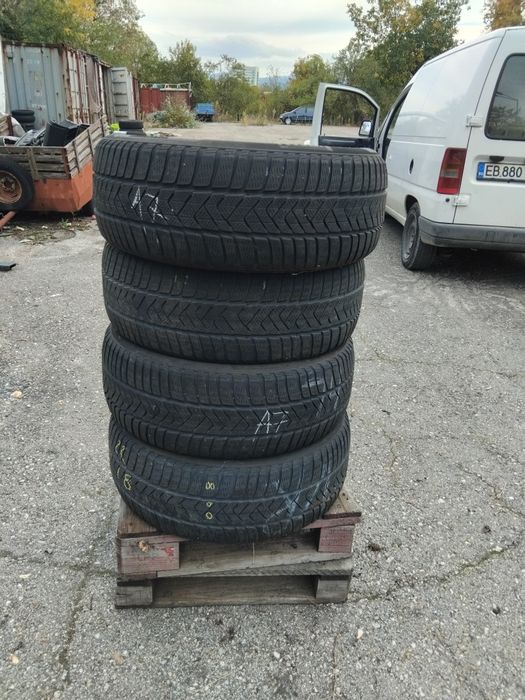 Гуми 225 55 18 Пирели Pirelli 4 броя+.
Нов внос. Не са нови!