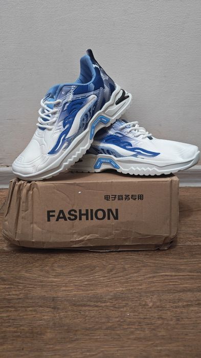 Кроссовки 41, 42