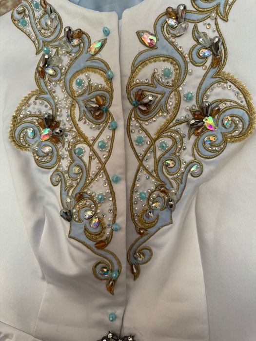 Көйлек жалға беріледі