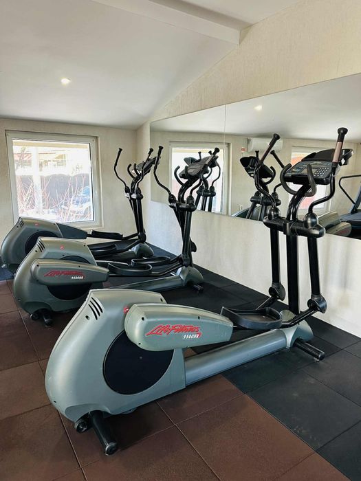 Bicicletă eliptică