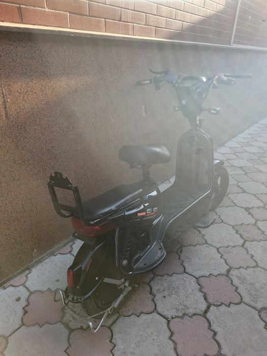 Продам электроскутер суп