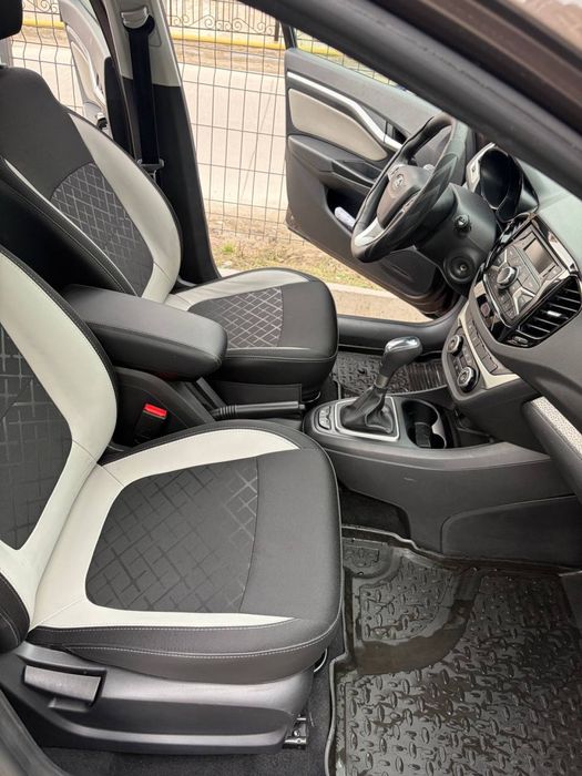 Продаю автомобиль LADA VESTА