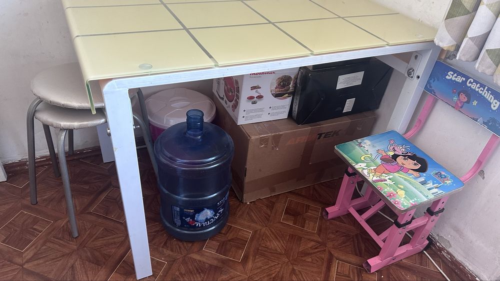 Стеклянный стол 70*120