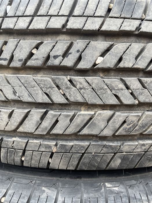 Vand set 4 anvelope 255/70R18