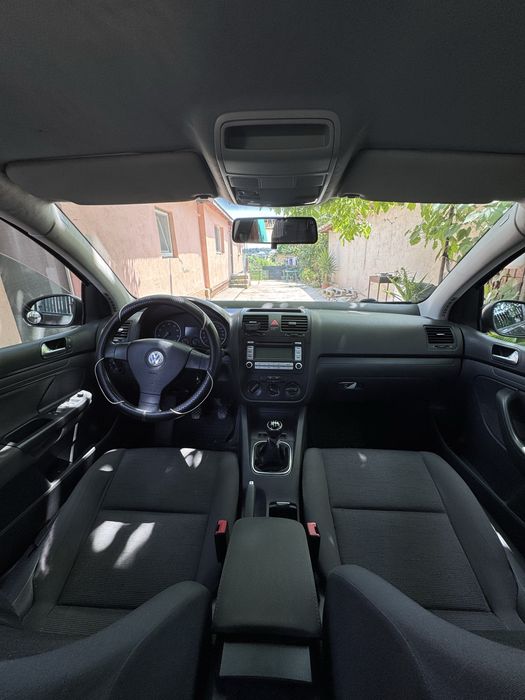 Golf 5 1.4 mpi 75 cp