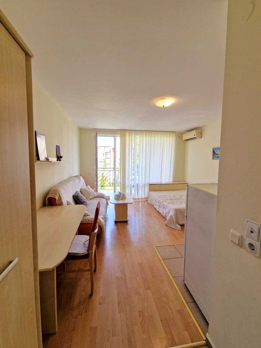 Продава се Едностаен апартамент в к.к. Слънчев бряг - 37 кв.м за 807 €/кв.м - Снимка #4