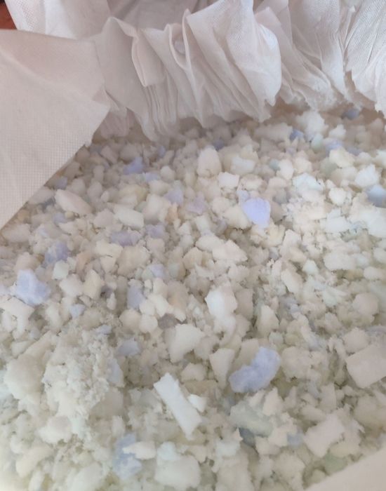 Продам поролоновую крошку