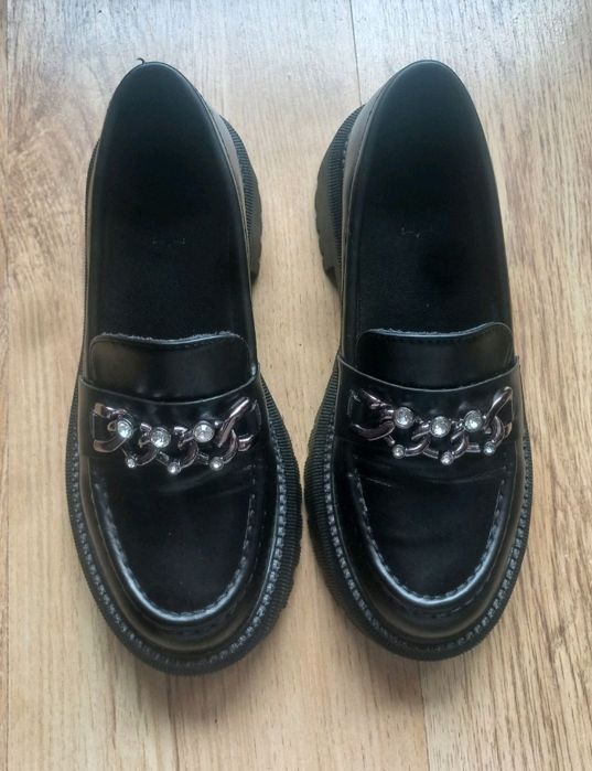 Черни лоуфъри  размер 37