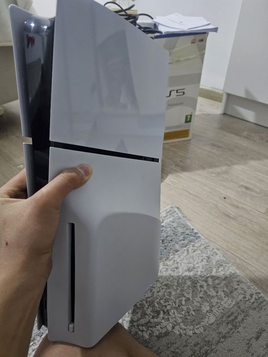 Плэистэишон 5 слим