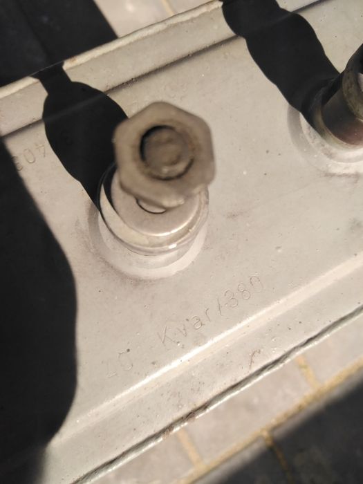 Продам конденсатор пусковой.