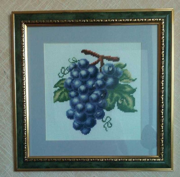 Вышивка крестиком, керамическое панно на стену, магниты на холодильник