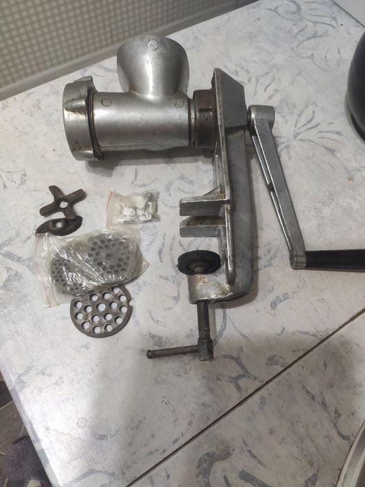 Мясорубка  ручная