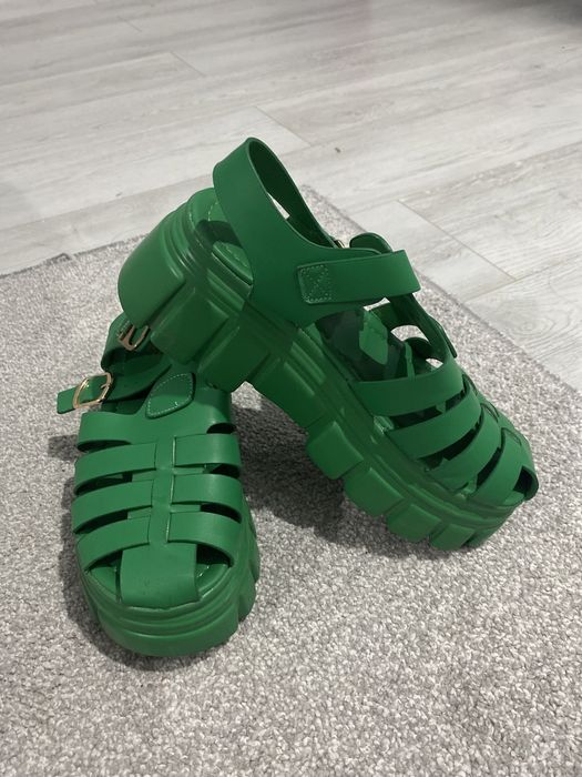 Сандалии/босоножки