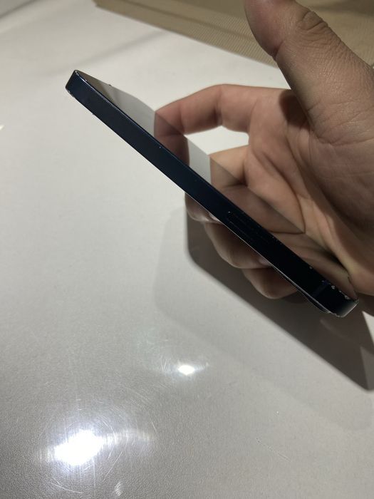 Продам iphone 13 mini