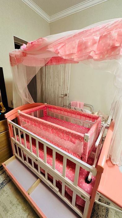 Продам коляска и детский кровать