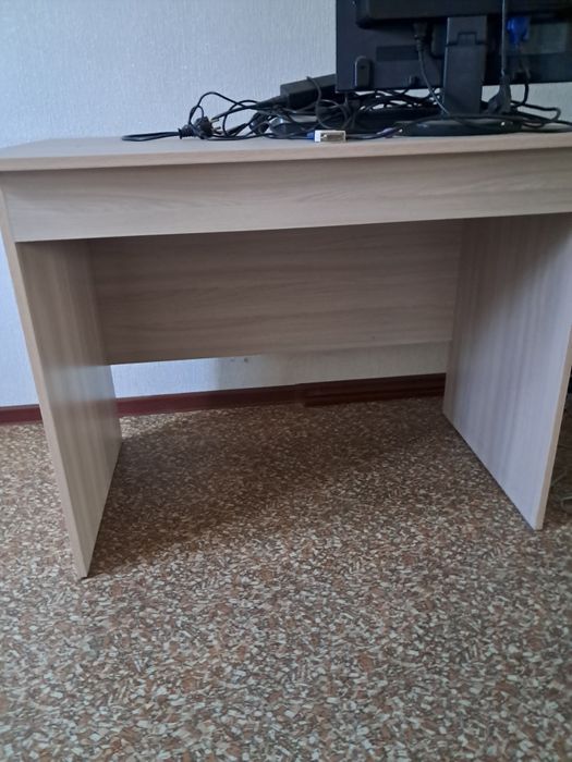 Столик журнальный