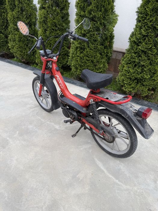 Педелетка Tomos