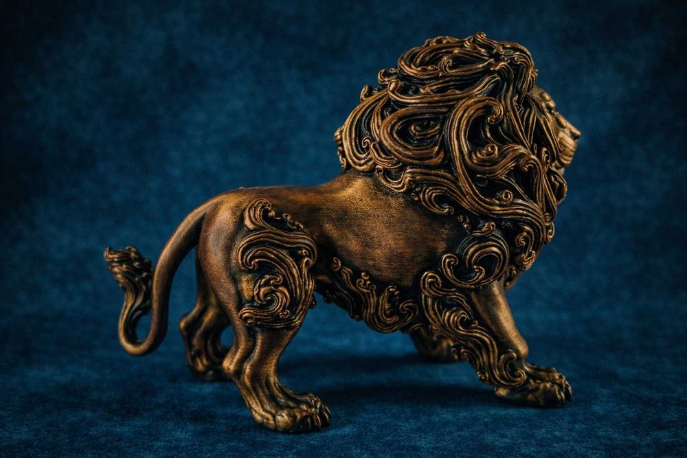 Statuetă Leu Auriu/Bronz 16cm - Decor Birou Unicat