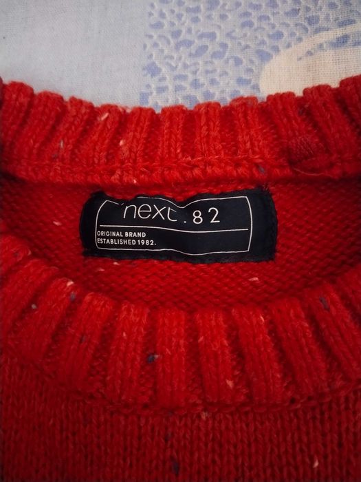 Продам новогоднюю кофту Next