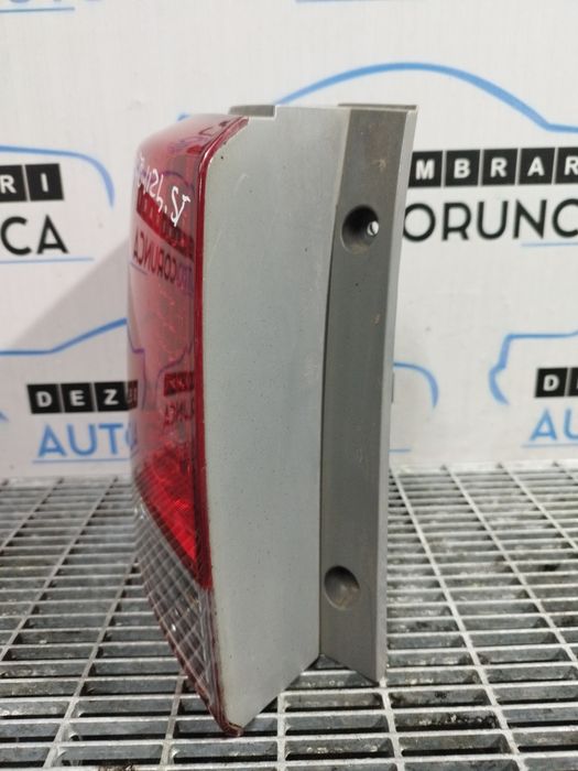 Stop Stanga Kia Sorento II - SUV 4 Usi (1124) Bec clasic