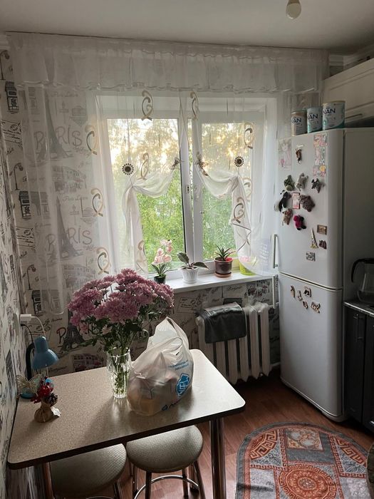 Продам 3 ком квартиру р-н м. Северный