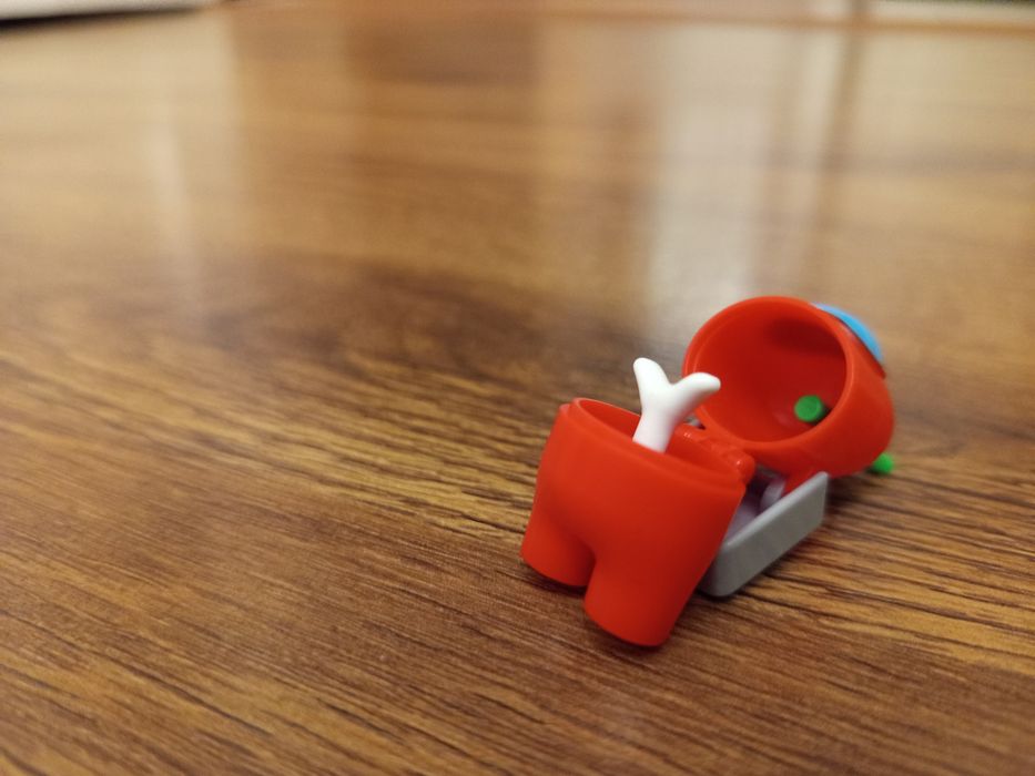 Lego фигурка амонг ас
