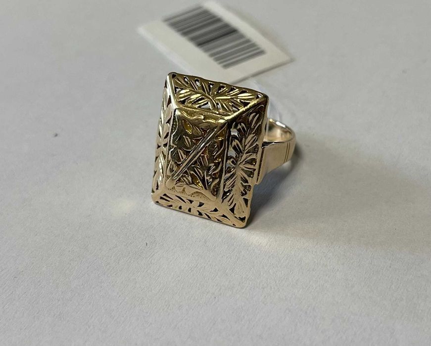 Златен пръстен 8.20гр.