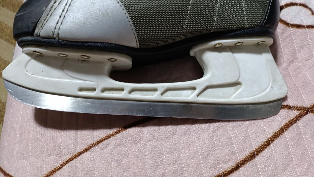 Коньки 38 размер