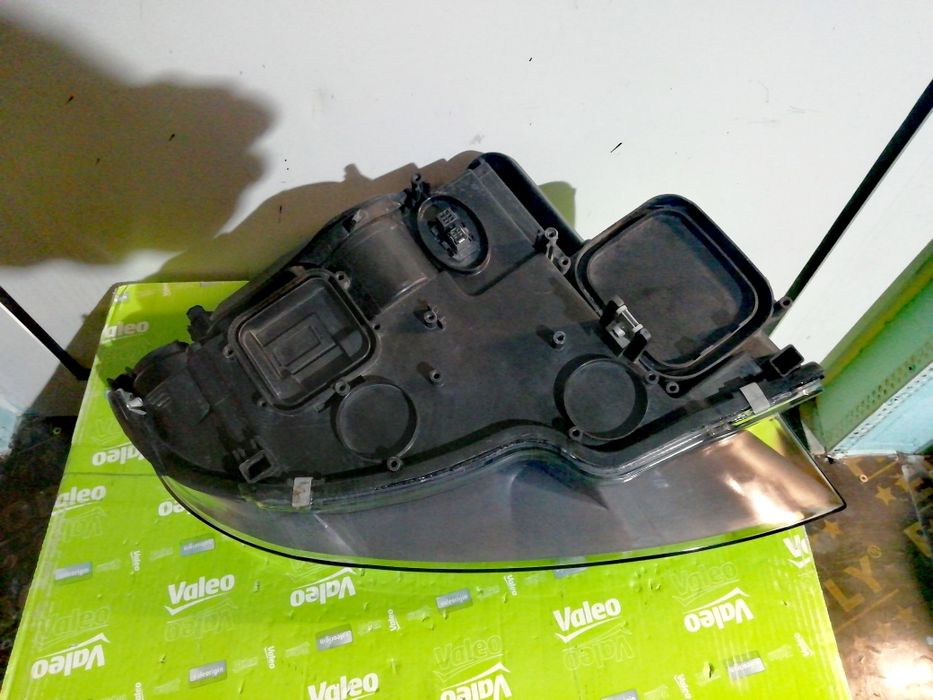 Фар фарове за BMW 3 E92 E93 / БМВ Е92 Е93 Facelift