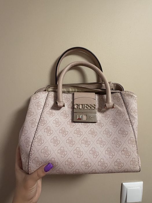 Чанта Guess оригинална