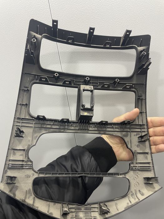 Spark ramka sotiladi