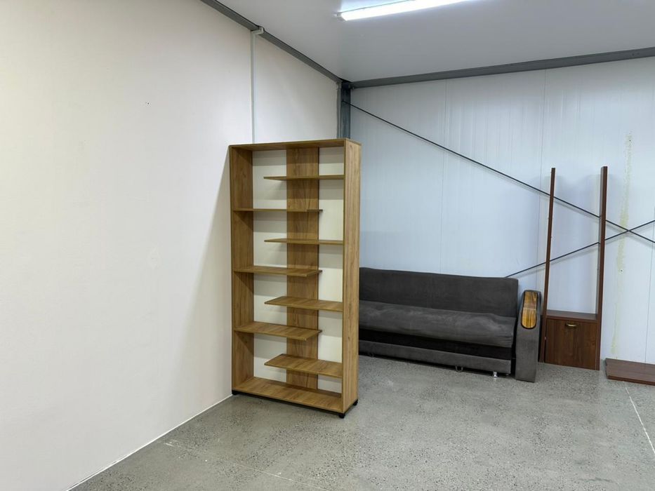 Стеллаж в офис, магазин, в дом