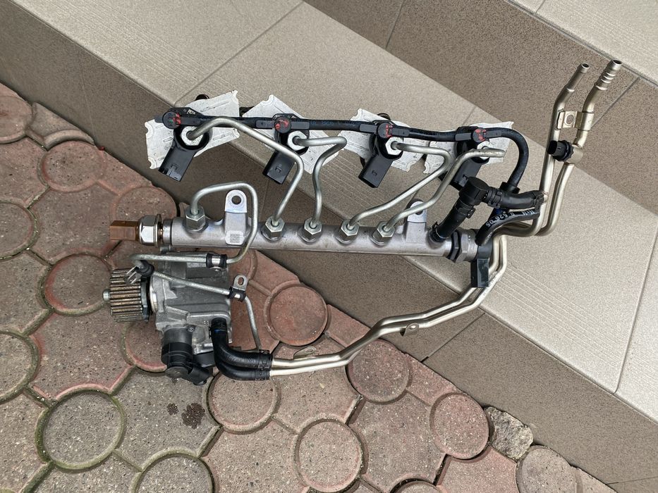 Motor se poate si injectia audi Q5 A4 CAG 03L130277