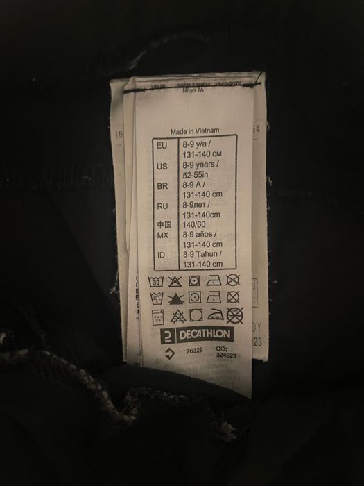 Blugi grosi de iarna marime 140, Pantaloni drumetie si trening