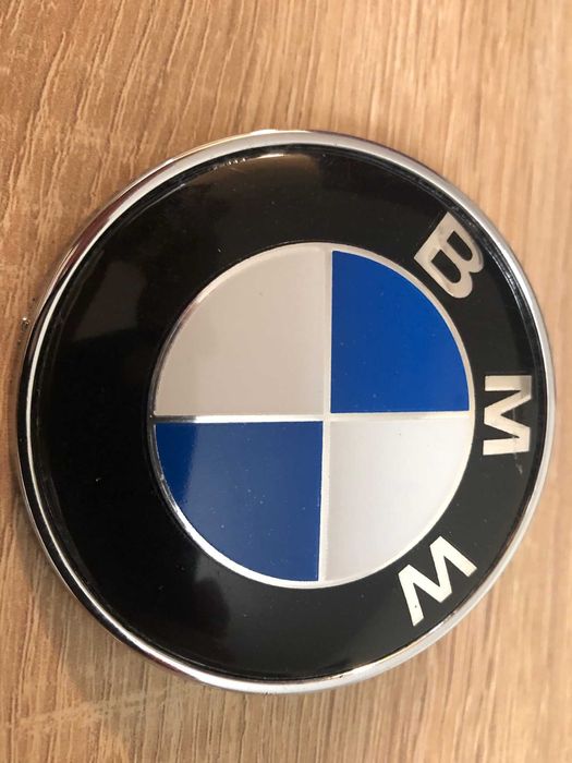 Emblema Bmw capota fata / portbagaj 82 mm 74 mm si Volan 45 Mm