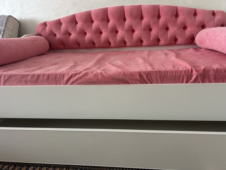 Продам детскую кровать