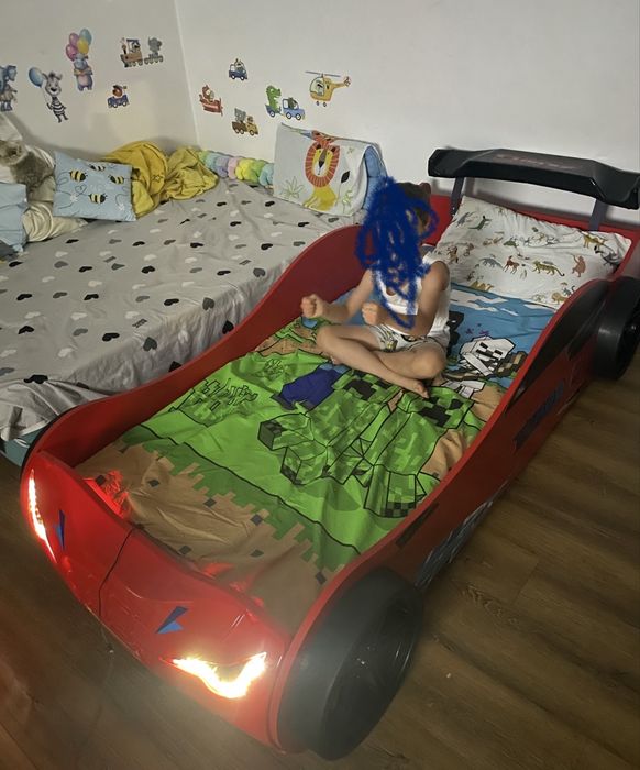 Pat cu saltea masina copii