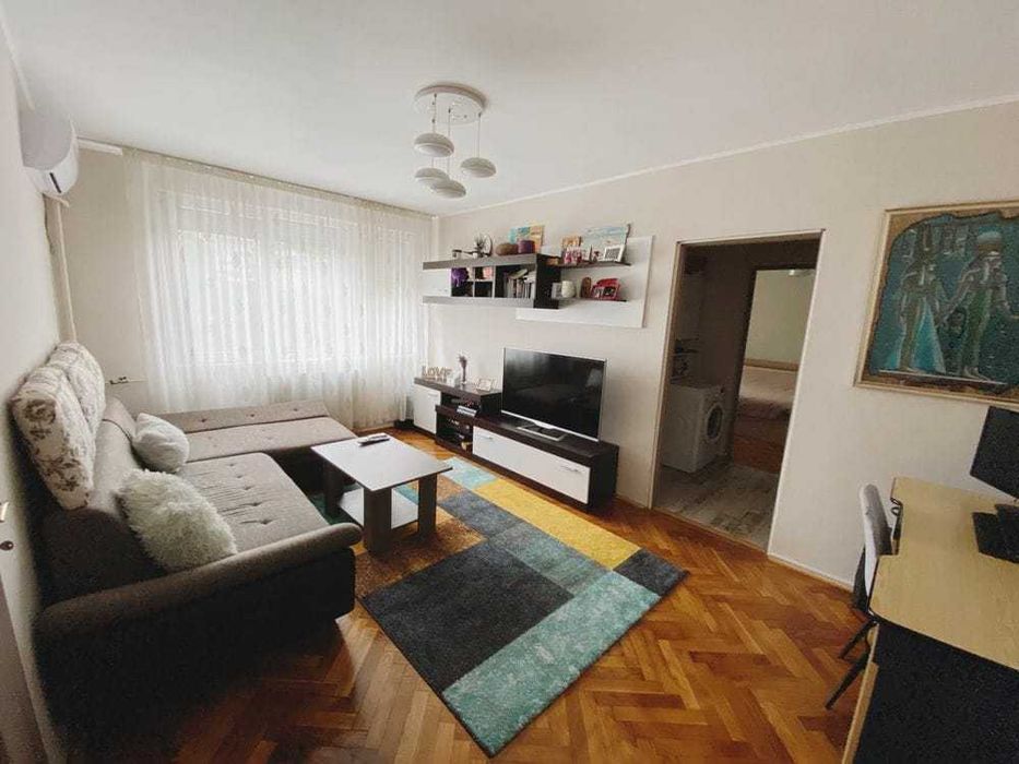 Inchiriez aparament 2 camere Rogerius