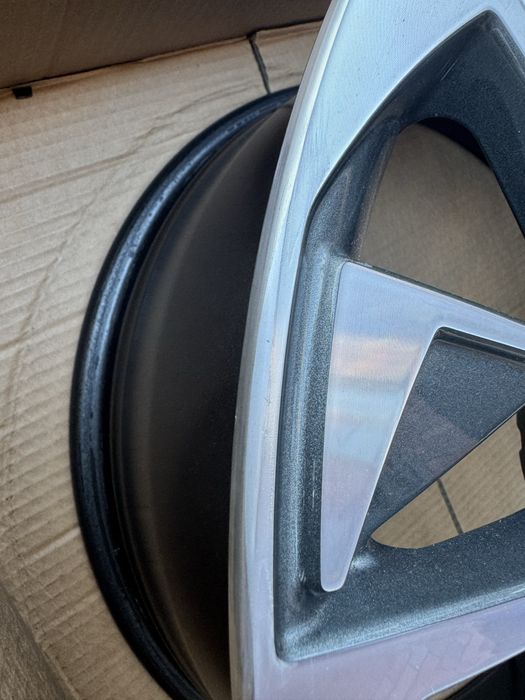 Ауди джанти 19 цола ( А5, А6 А7 )