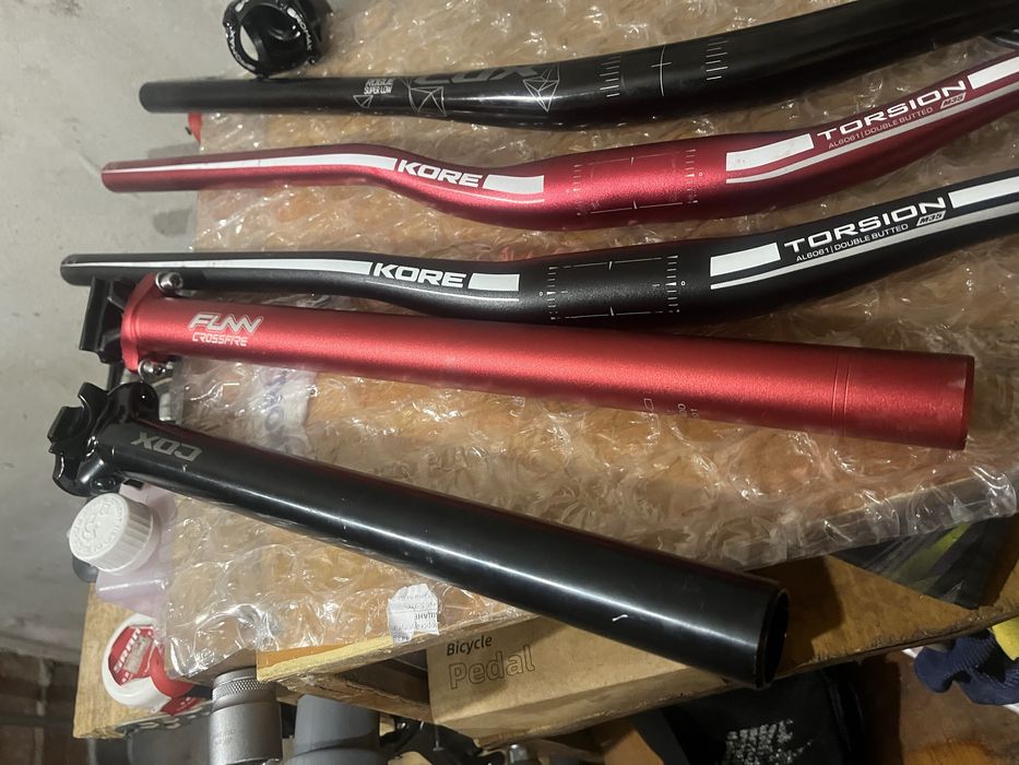 Части за колело вилка,курбели,гуми,дискове,педали,колчета,лапа,барове