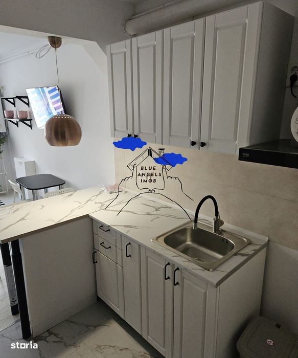 Apartament 1 camera de inchiriat - renovat, 30 mp, etaj 2 - Racadau