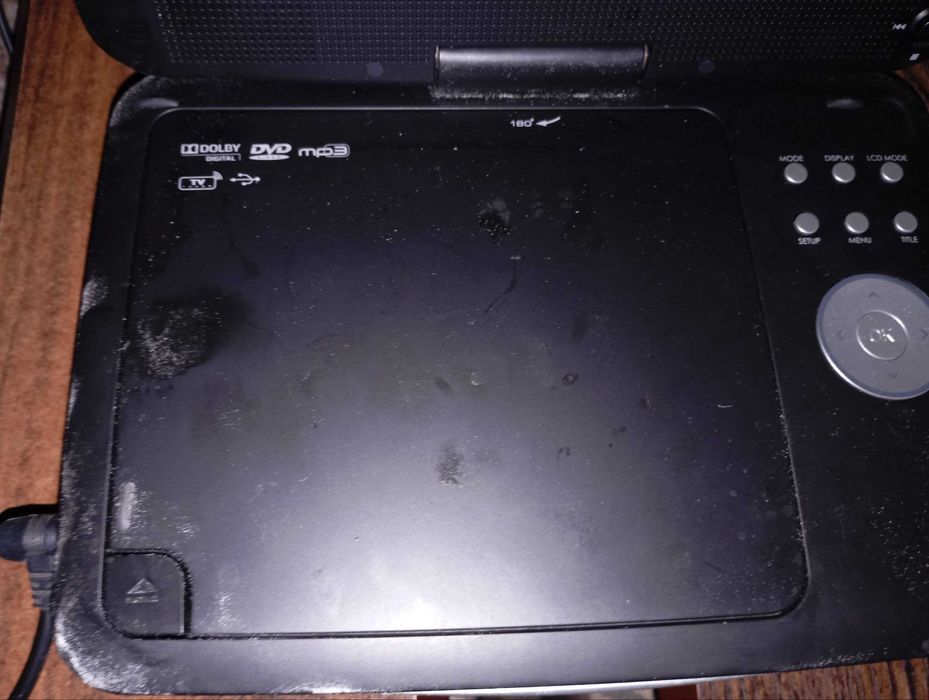 двд плеер супра с экраном